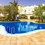 Townhouse El Sultan, 6 Sleeps, Wi-fi & Tv Package * كوراليهو