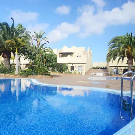 Townhouse El Sultan, 6 Sleeps, Wi-fi & Tv Package コラレホ