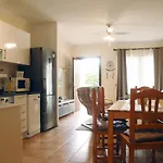Townhouse El Sultan, 6 Sleeps, Wi-fi & Tv Package Villa *