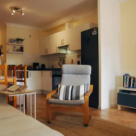 Villa Townhouse El Sultan, 6 Sleeps, Wi-fi & Tv Package *