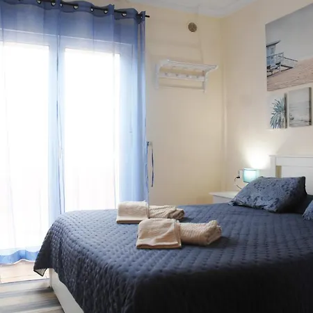 Villa Townhouse El Sultan, 6 Sleeps, Wi-fi & Tv Package *