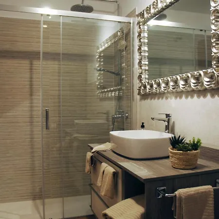 Villa Townhouse El Sultan, 6 Sleeps, Wi-fi & Tv Package