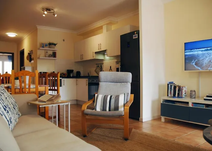 Villa Townhouse El Sultan, 6 Sleeps, Wi-fi&tv Package *