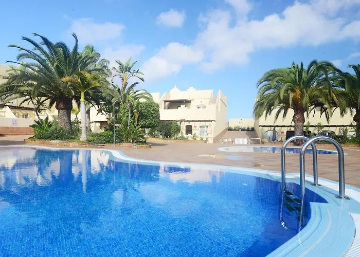 Townhouse El Sultan, 6 Sleeps, Wi-fi&tv Package Corralejo