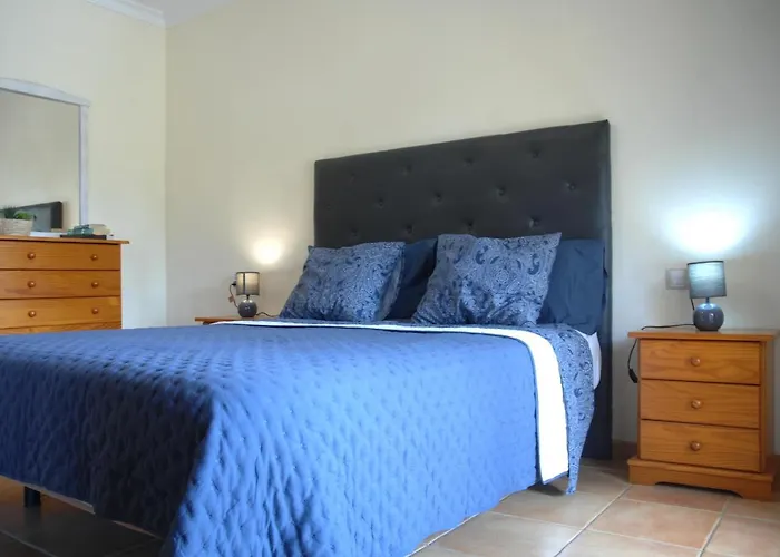 Townhouse El Sultan, 6 Sleeps, Wi-fi&tv Package Villa *